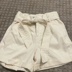 BNWT Antonio Melani shorts size 2